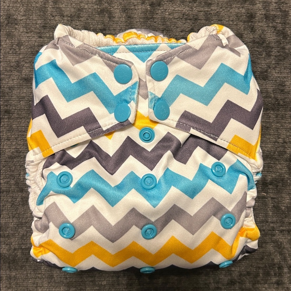 rump•a•rooz Chevron Patterned Cloth Diaper ⭐️